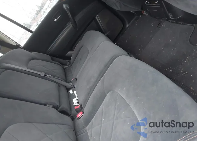 JN8AY2NC5J9550596: 44018191