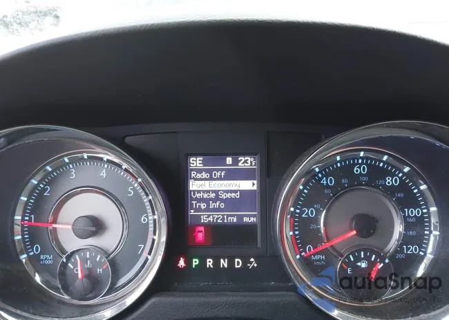 2A4RR5DG8BR739489: 44017326