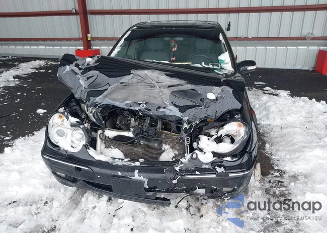 WDBRF84J63F432406: 44017332