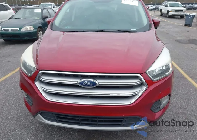 1FMCU0GD6HUC89587: 44017337