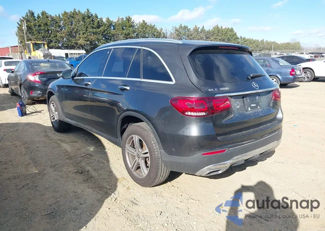 W1N0G8EB9LF856198: 44017547