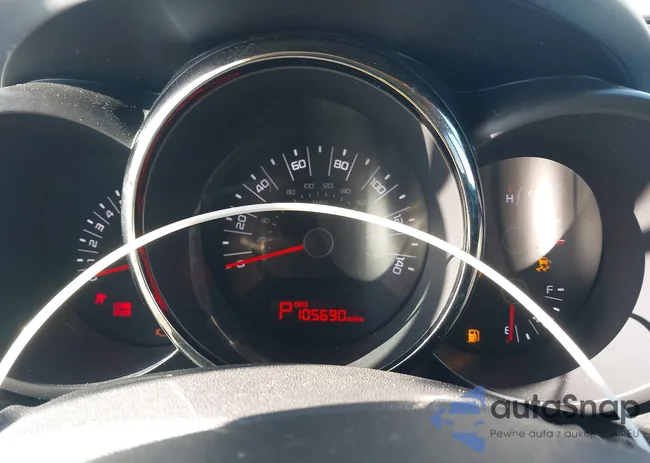 KNDJT2A22B7196833: 44017548