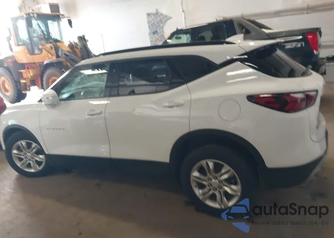 3GNKBHRS0LS543570: 44018680