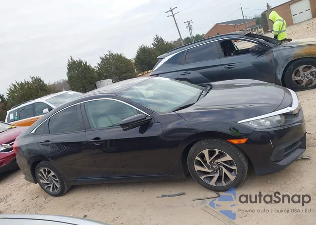 2HGFC2F78GH524716: 44018681