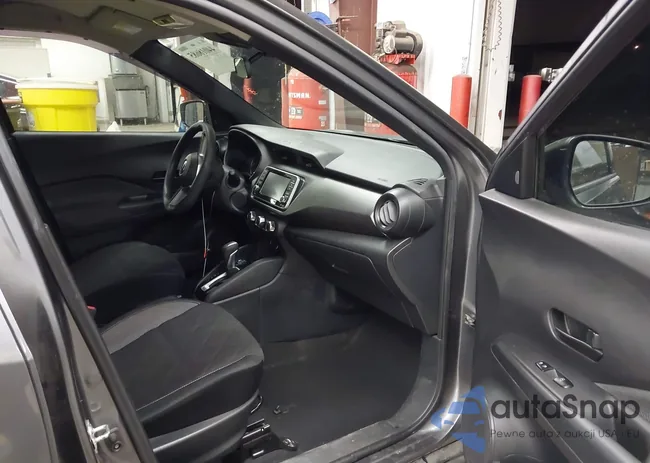 3N1CP5BV7LL559926: 44018685