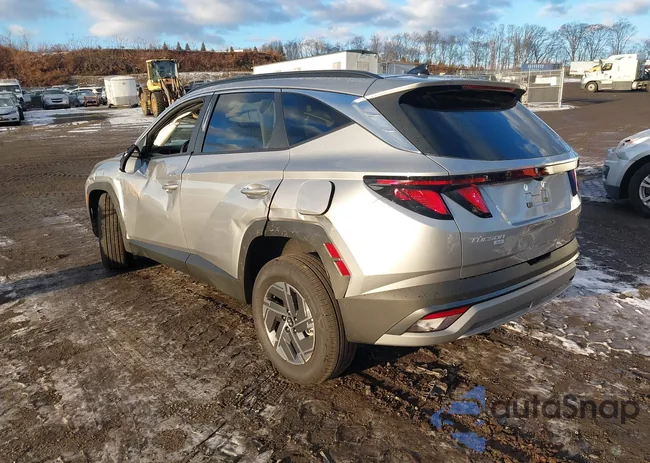 KM8JBDD13SU342302: 44018702