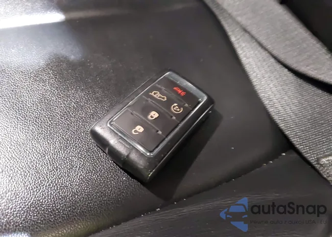 1C4RJJBG1N8528708: 44018711