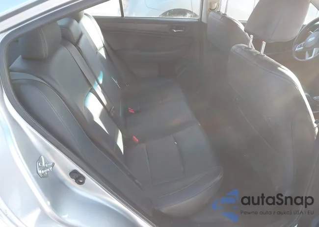 4S3BNAN64G3014683: 44018720