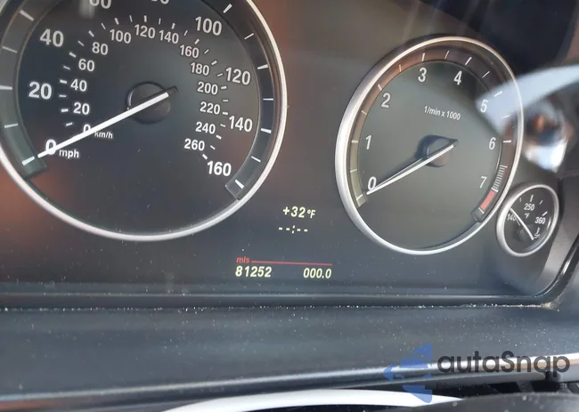 WBAXG5C5XDD234897: 44018722