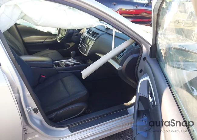 1N4AL3AP3HN320149: 44018778