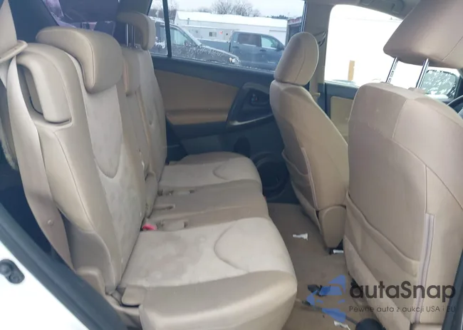 JTMBF33V49D002453: 44018832