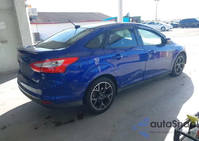 1FADP3F28DL275374: 44018836