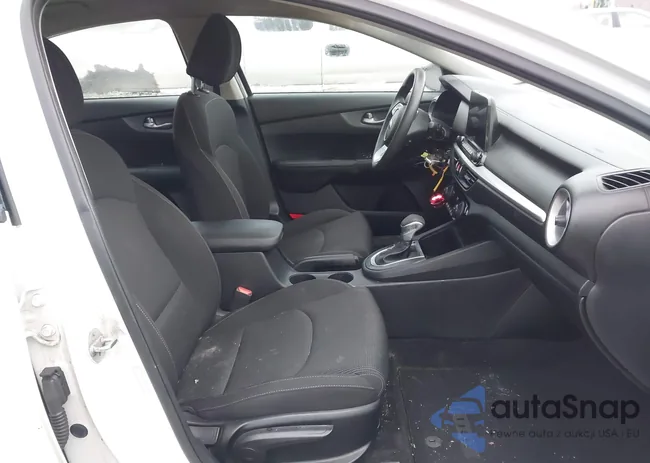 3KPF24AD3KE135321: 44018883