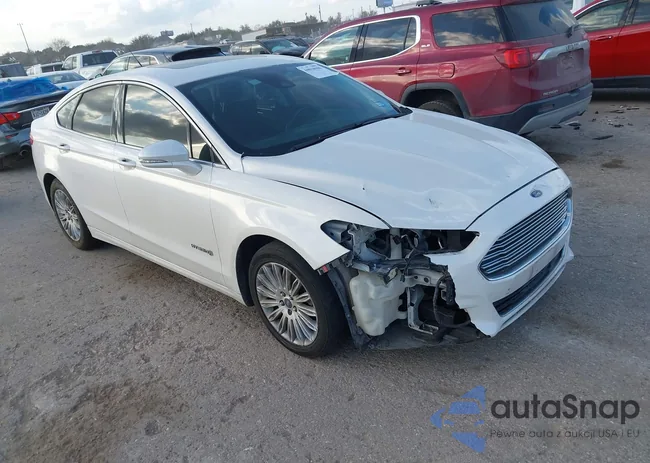 3FA6P0LUXDR208340: 44018908