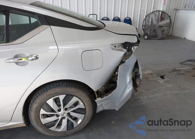 1N4BL4BV8LC120332: 44018949