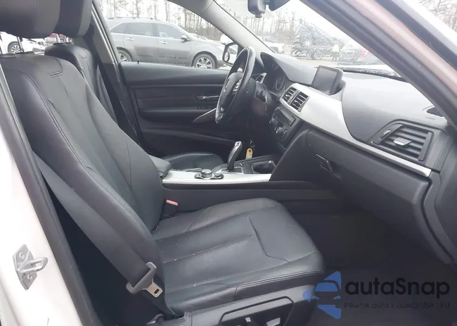 WBA3B5G58DNS05187: 44018982