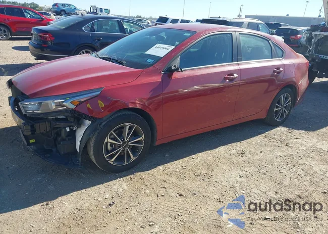 3KPF24AD7RE726441: 44019004