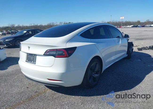 5YJ3E1EA9LF645371: 44019018