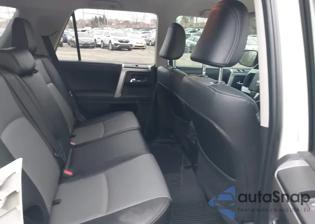 JTENU5JR2M5940647: 44019033