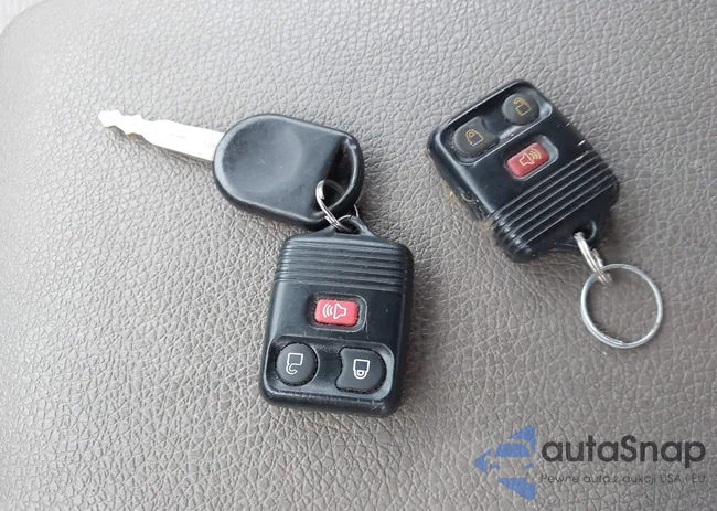 1FMEU51KX7UA08645: 44019035