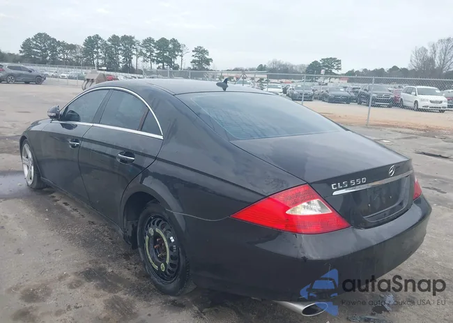 WDDDJ72XX8A132597: 44019117