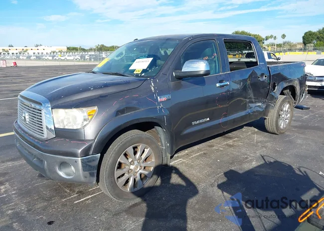 5TFFY5F11DX142127: 44018315