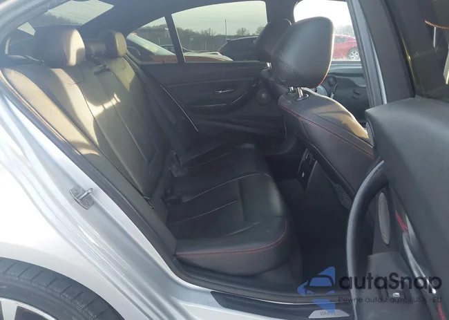 WBA3A5G56FNS88429: 44018421