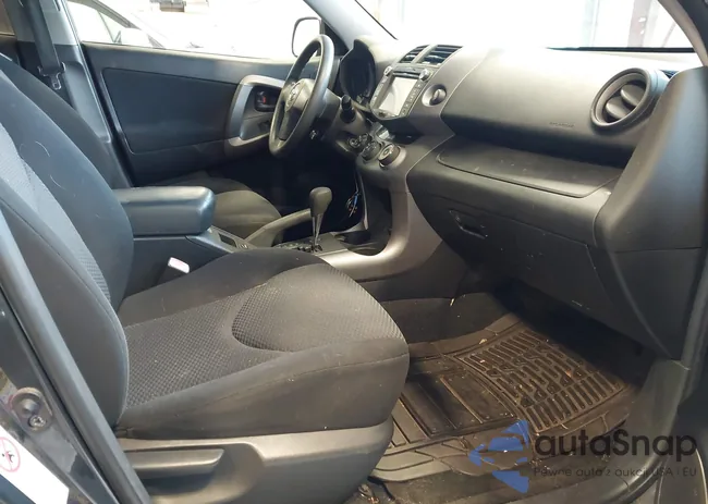 JTMBD32V976034193: 44018467