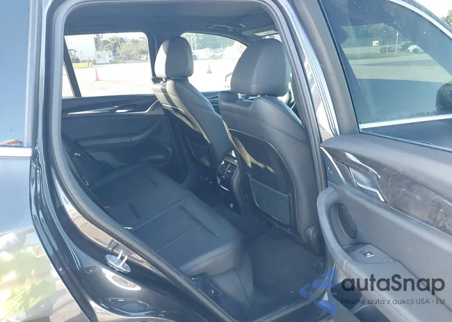 5UXTR9C50JLC73228: 44018529