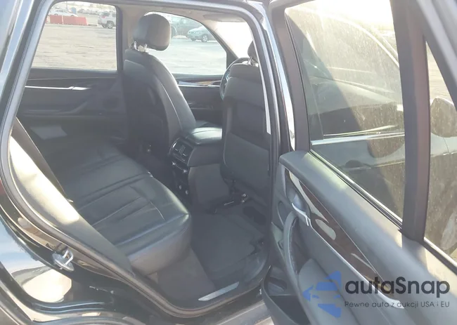 5UXKR2C59F0H37807: 44018552