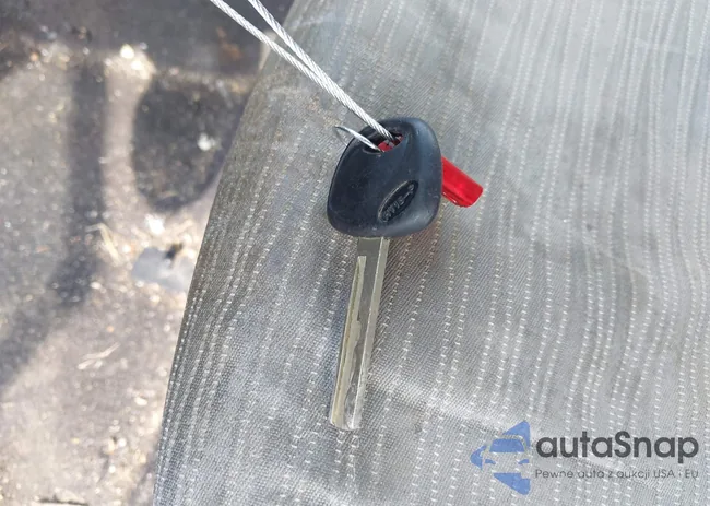 KMHCT4AE0FU854571: 44018587