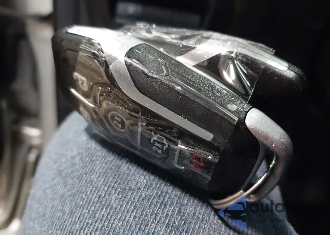 1FM5K8F83GGC06938: 44018607