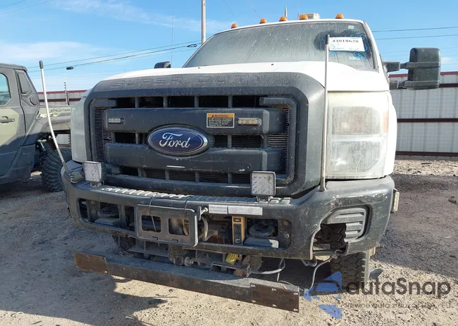 1FT7X2B67FEC58647: 44018628