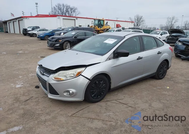 1FADP3E26EL361401: 44019637