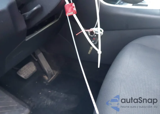 2T3H1RFV0KW015216: 44019643