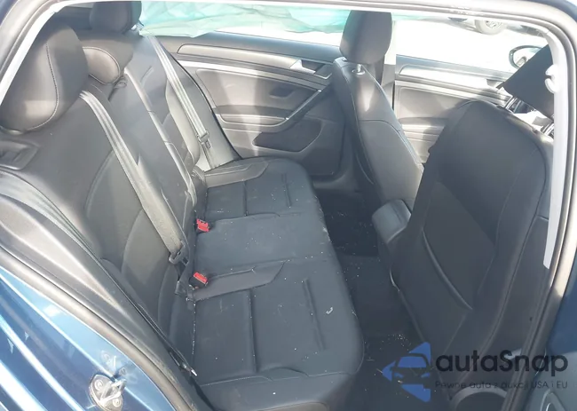 3VWG17AU6JM259643: 44019653