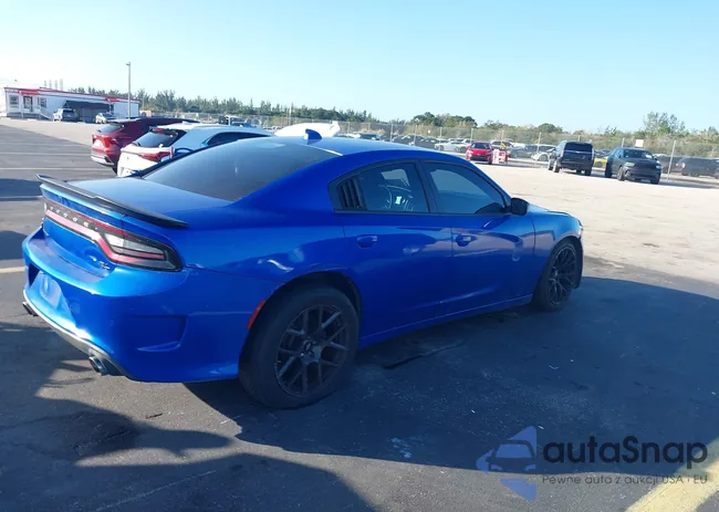 2C3CDXGJXJH134959: 44019704