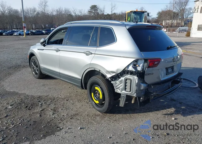 3VV2B7AX6NM119359: 44019778