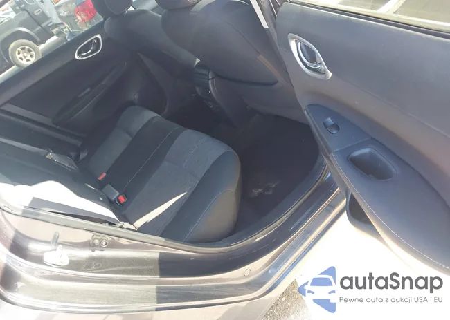 3N1AB7AP4EY326810: 44019782