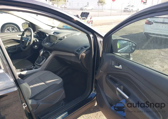 1FMCU0GX8EUB39681: 44019825