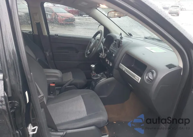 1C4NJCBA5ED536243: 44019848