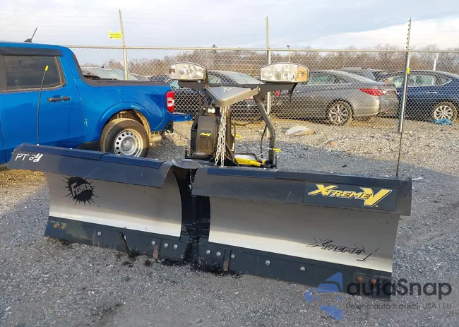 1GBHK24104E191864: 44019898