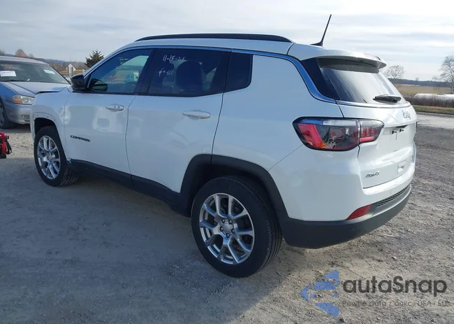 3C4NJDFN4RT112765: 44020215