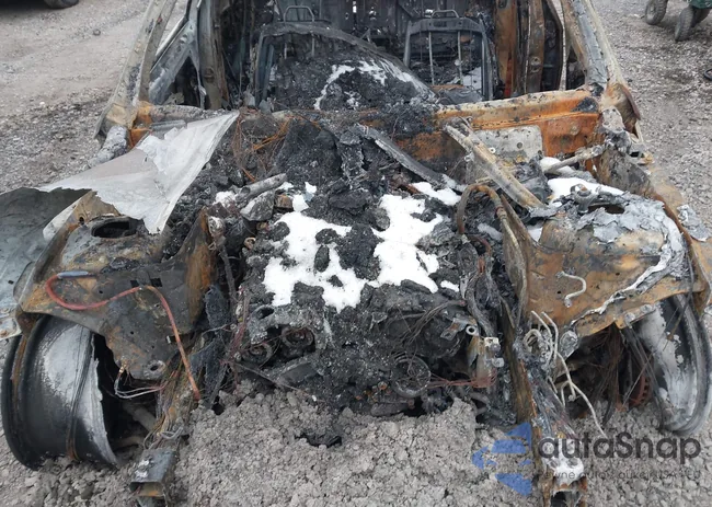 WDDHH8JB9EA825973: 44019351