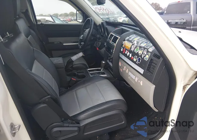 1D8GU58K38W225139: 44019401