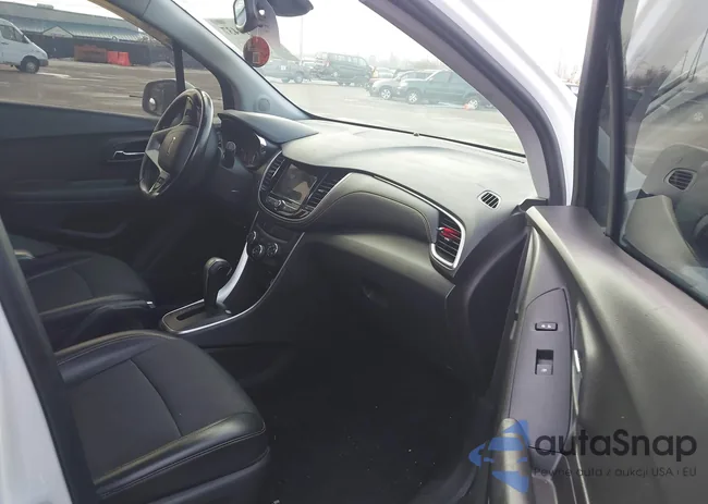 KL7CJPSBXKB830202: 44019437