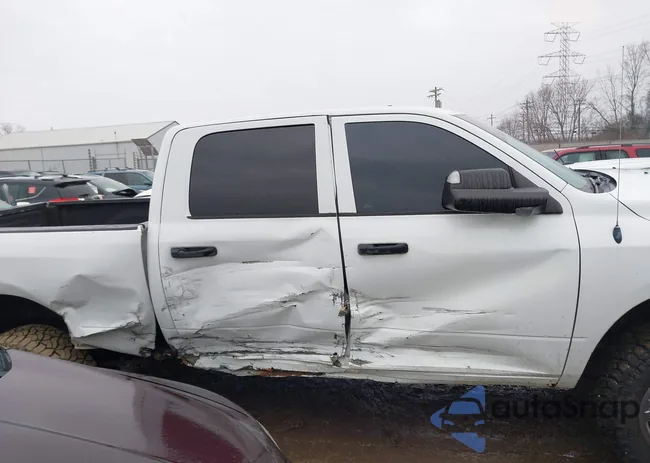 3C6UR5CL7DG539895: 44019622