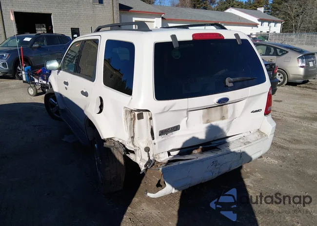 1FMCU93729KB27540: 44020655