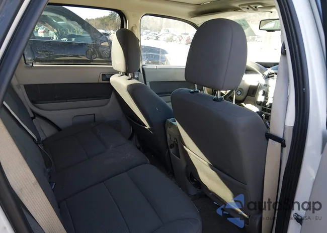 1FMCU93729KB27540: 44020655