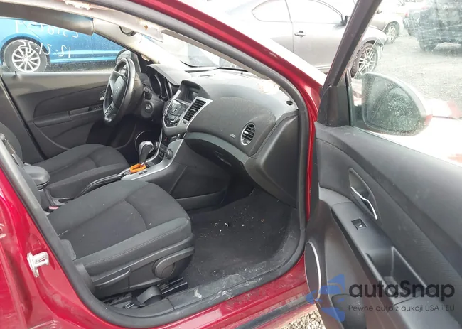 1G1PF5S97B7174690: 44020727